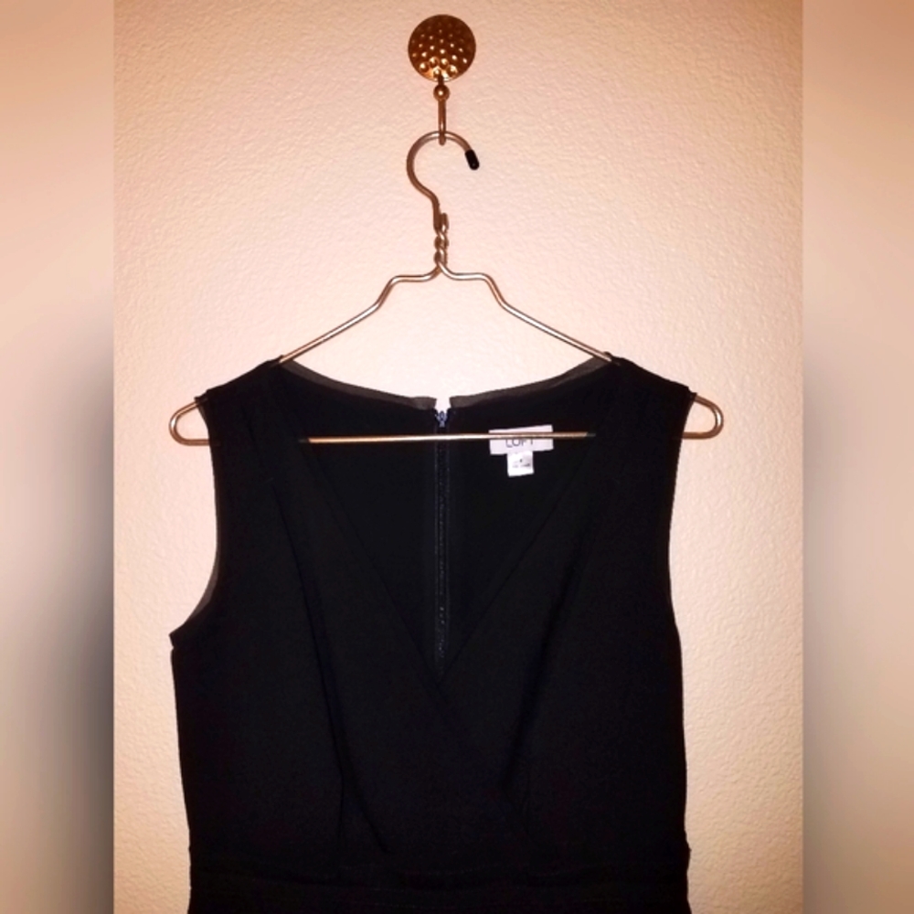 LOFT Elegant little black dress LBD